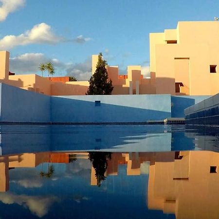 La Muralla Roja Calp Dış mekan fotoğraf