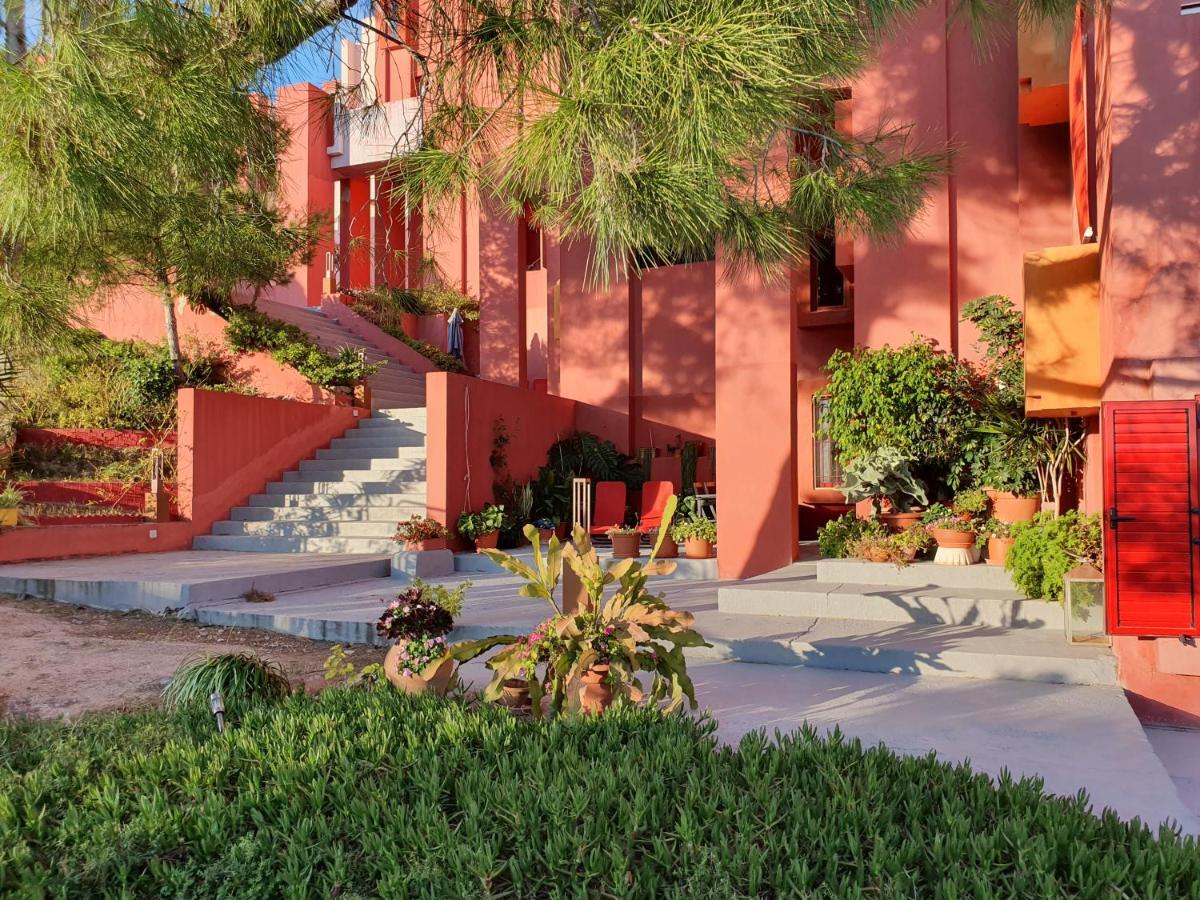 La Muralla Roja Calp Dış mekan fotoğraf